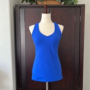 Gap blue yoga top